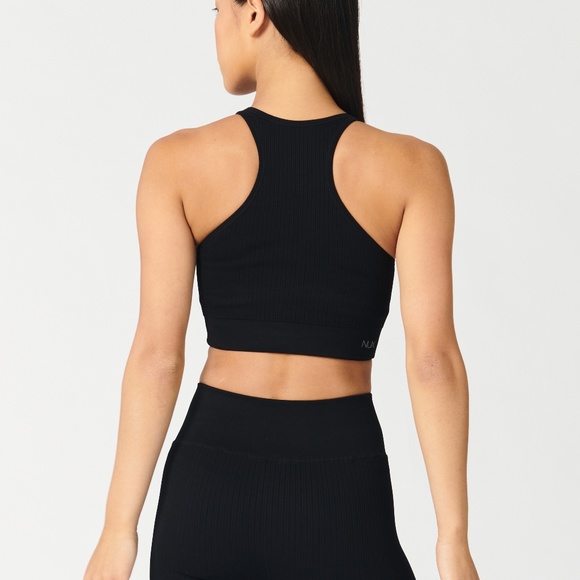 Nux 3x2 Crop Bra Black - Picture 2 of 3